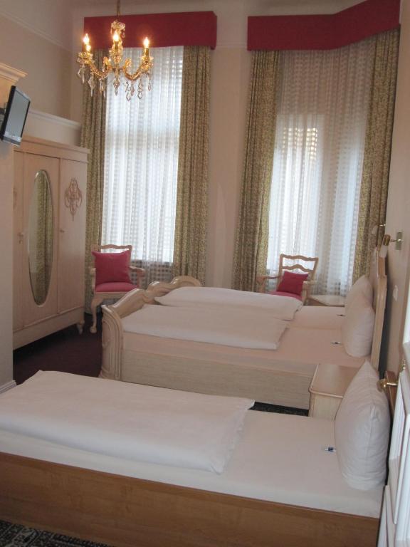 Hotel Pension Fasanenhaus ベルリン 部屋 写真