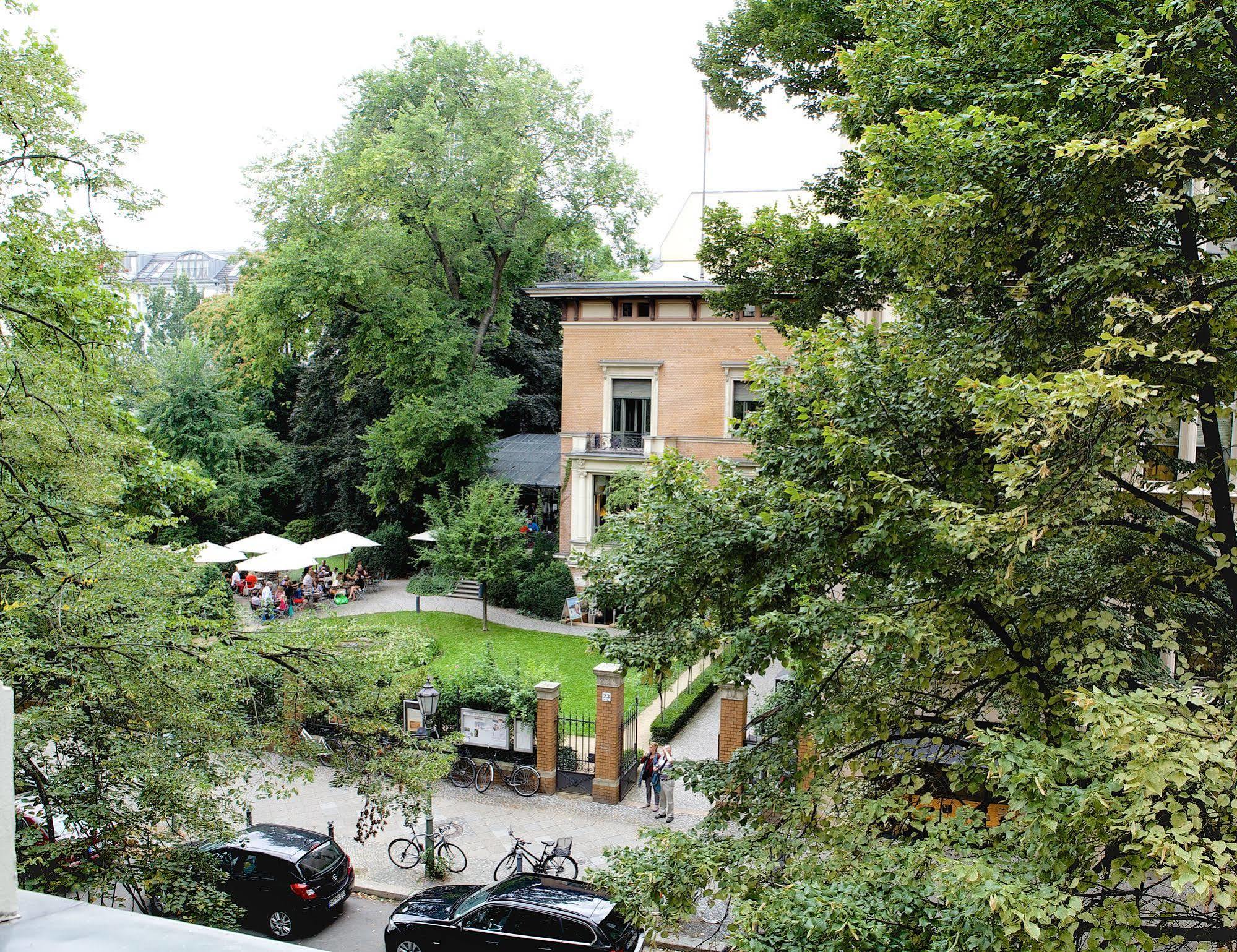 Hotel Pension Fasanenhaus ベルリン エクステリア 写真